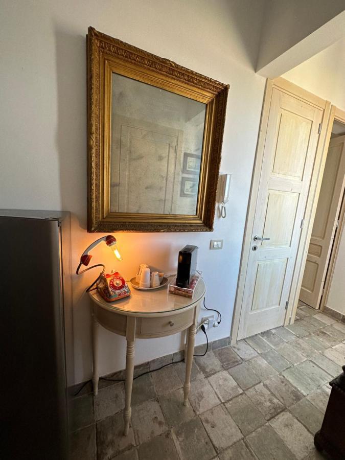 Terrazza Dei Mori - Seaview Terrace In Ortigia Apartment Сиракуза Екстериор снимка